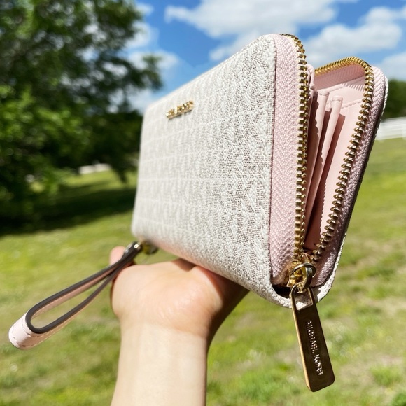 Michael Kors Jet Set Large Continental Wallet Wristlet MK Vanila Pink Blush - Picture 7 of 12